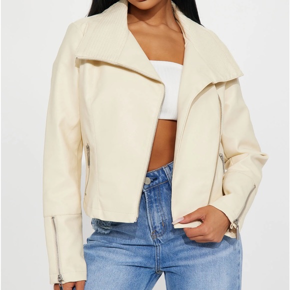 FASHION NOVA Jacket - Picture 2 of 5